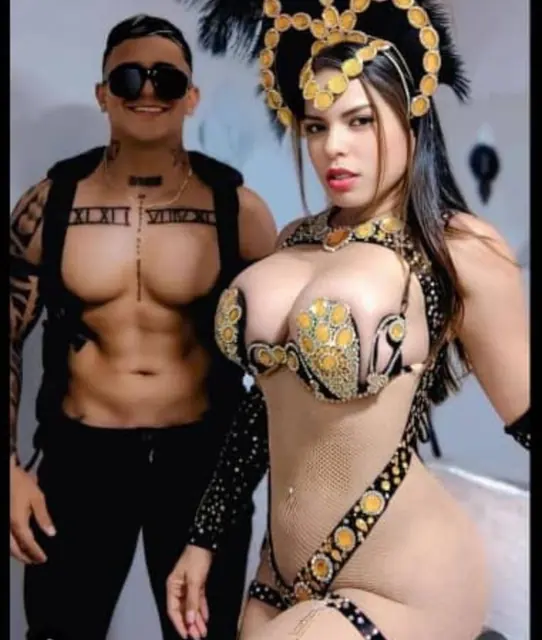 Pareja de bailarines de samba